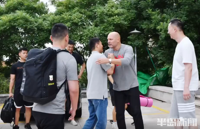 od体育入口-中国男篮官方：球队已启程前往西班牙开启欧洲拉练的简单介绍