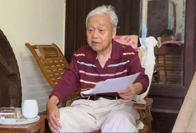 包含上海海港迎来双重伤病打击，关键战役变得扑朔迷离的词条
