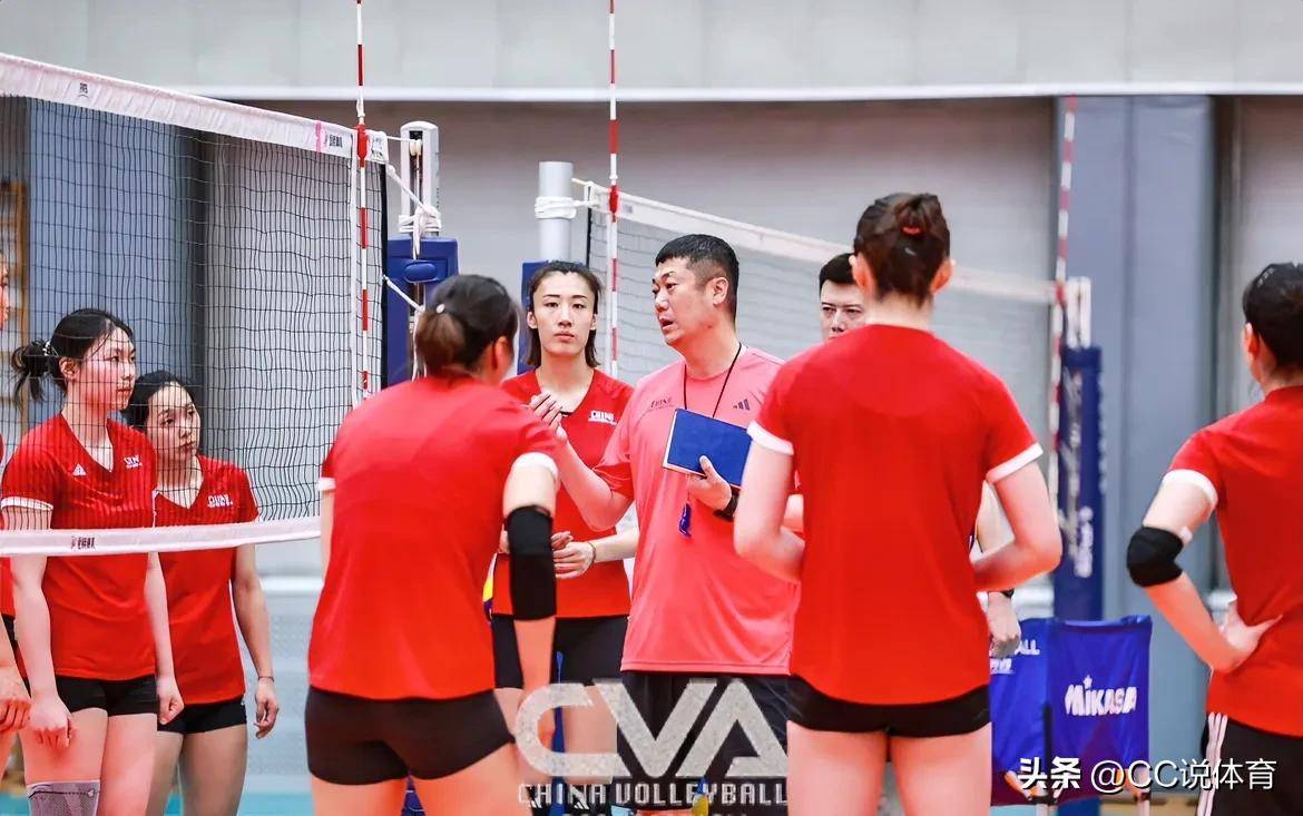 热身赛-中国女排1-3遭波兰逆转提前感受魔鬼主场的简单介绍