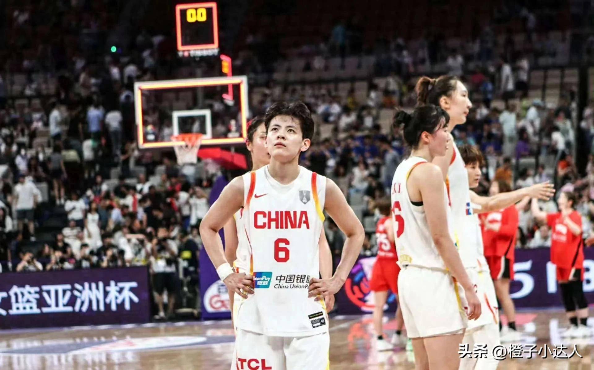 关于宫鲁鸣谈双塔组合：进攻端效果很好防守漏洞尽快弥补的信息